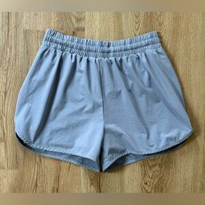 Beyond Yoga Women’s Lined Shorts Gray Size Medium Drawstring Stretch Waistband